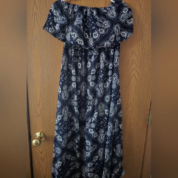 Yidarton Blue And White Patterned Strapless Maxi Dress Size M - Picture 7 of 8